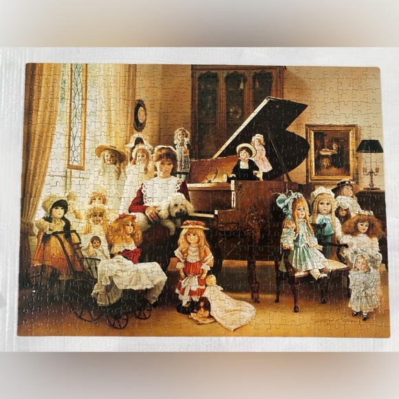 Vintage Ravensburger 500 piece puzzle “Doll Collection” 2005 - Picture 8 of 8